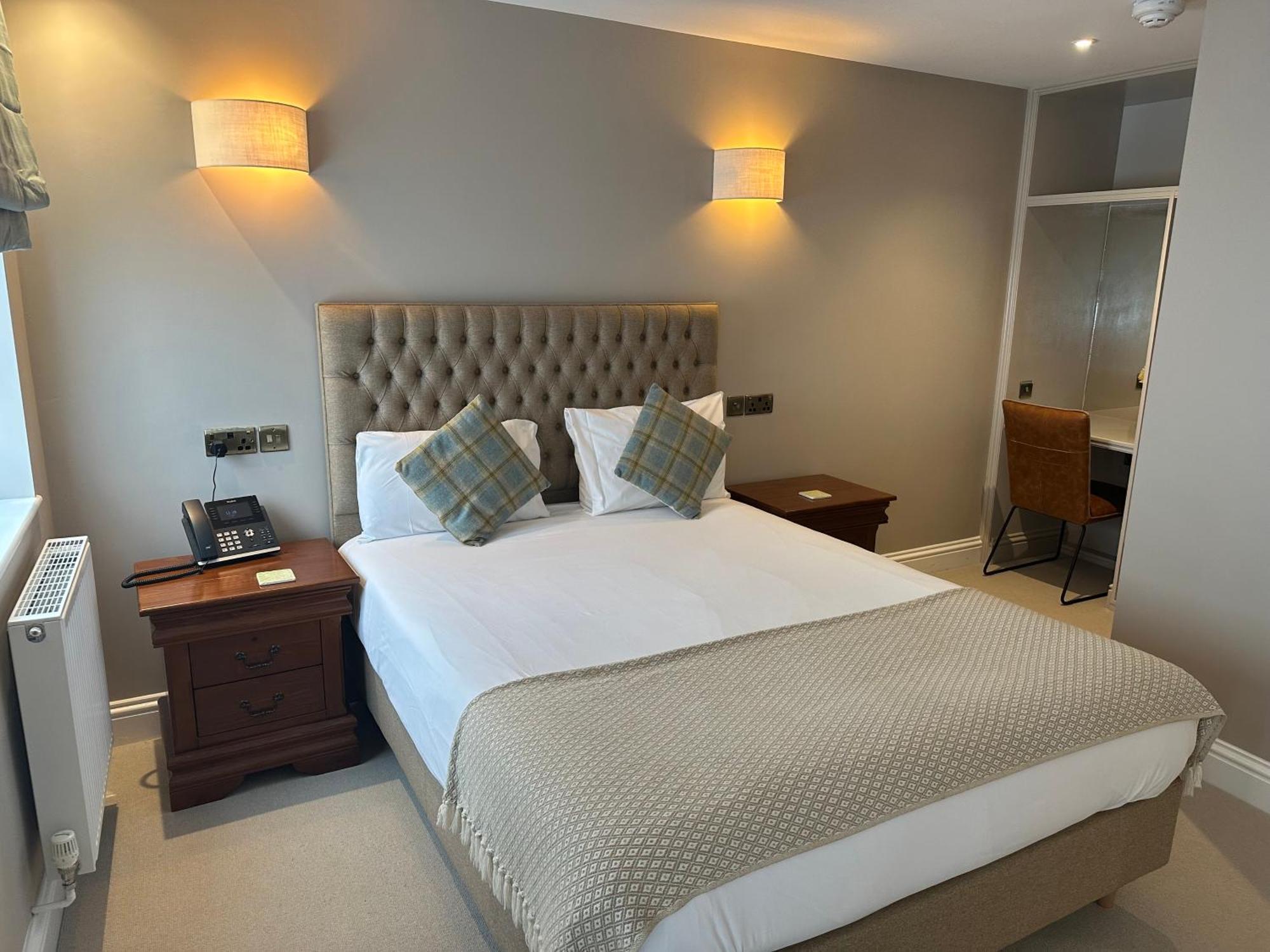 Inn The Bull 4*